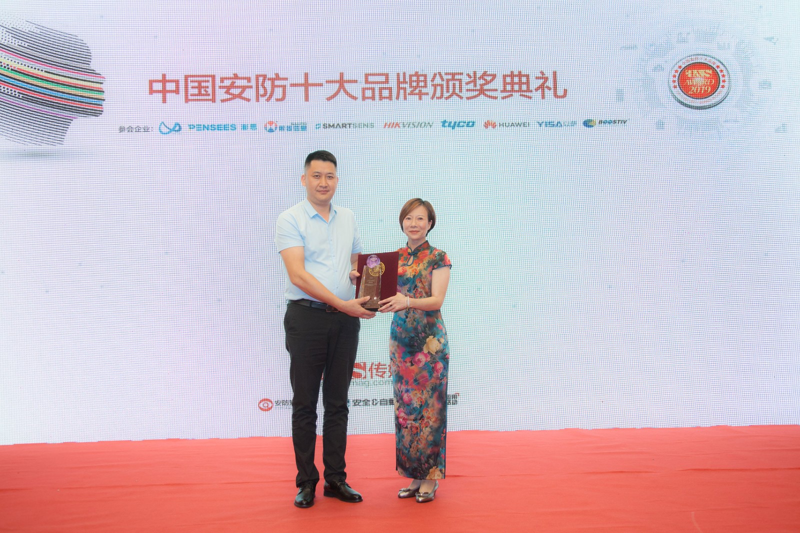 d5e600f4db824b0fb1fbb754456d3b61.jpg d5e600f4db824b0fb1fbb754456d3b61.jpg