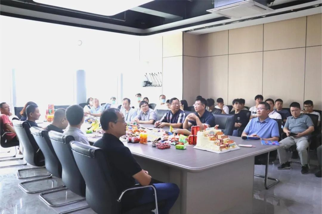 2eba99e6b2194a7e453d664d697130bd.jpg 2eba99e6b2194a7e453d664d697130bd.jpg